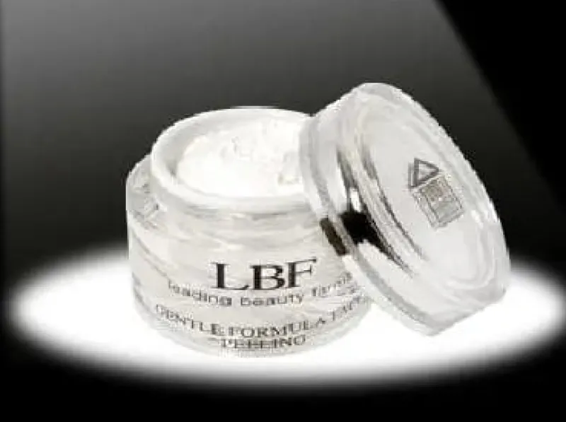 LBF Cosmetics LBF Gentle Formula Face Peeling 50 ml - Alla Violetta Boutique Outlet